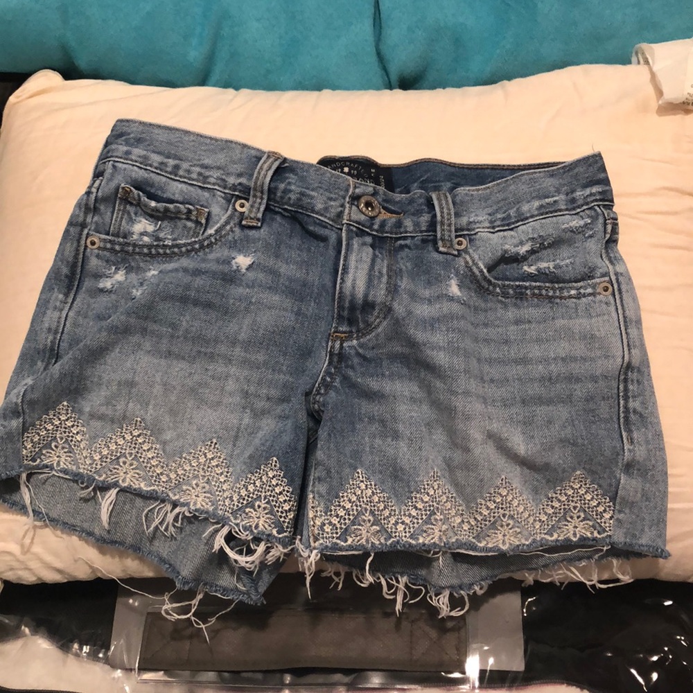 Lucky brand cut off shorts